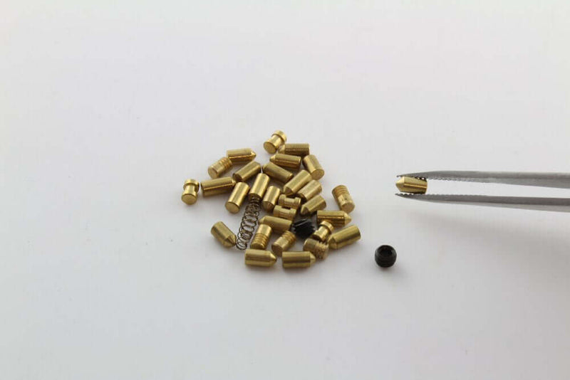 Practice Lock - Dangerfield Infinitus Repinnable Cutaway & Tweezers